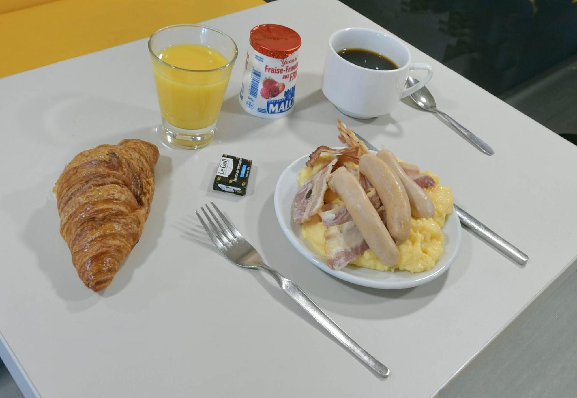 B&B Hotel Alencon Nord מראה חיצוני תמונה
